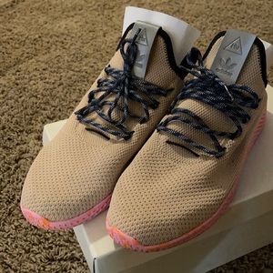 Adidas Pharrell Williams Human Race